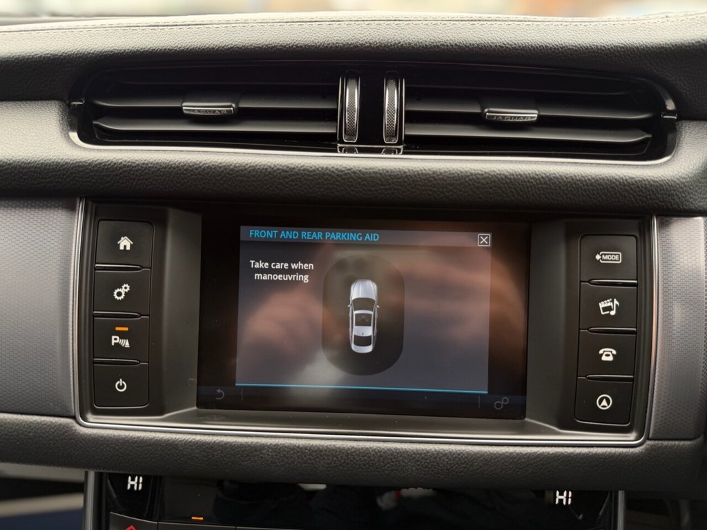Used Jaguar XF 2016 for sale - 77558049: Photo 32