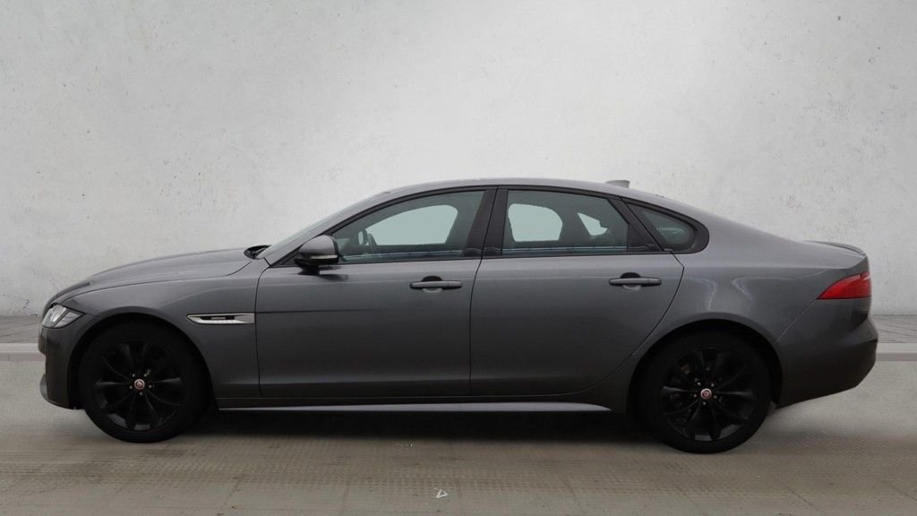 Used Jaguar XF 2016 for sale - 77558049: Photo 6