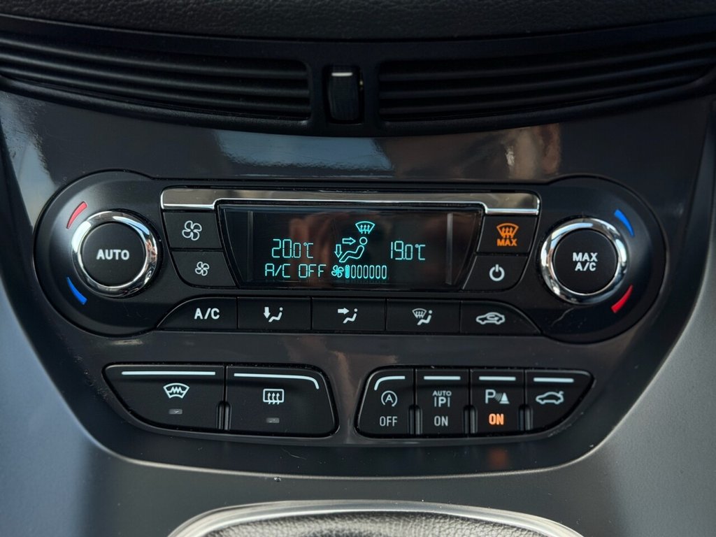 Used Ford Kuga 2015 for sale - 77952629: Photo 22