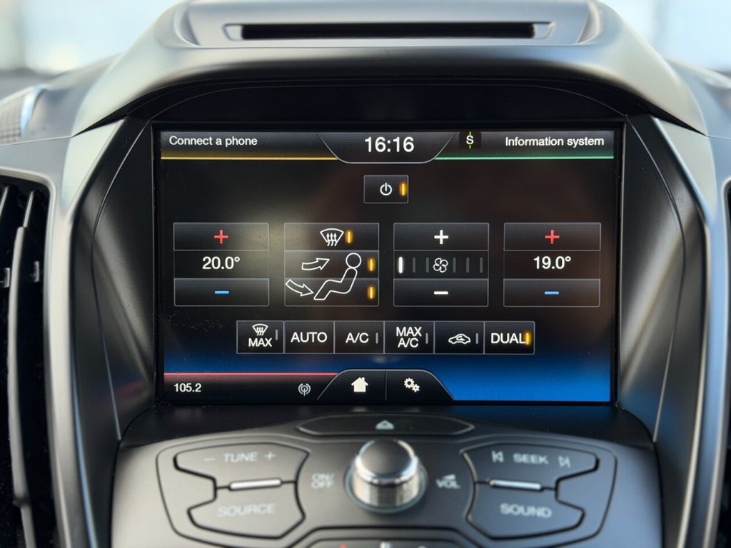 Used Ford Kuga 2015 for sale - 77952629: Photo 28