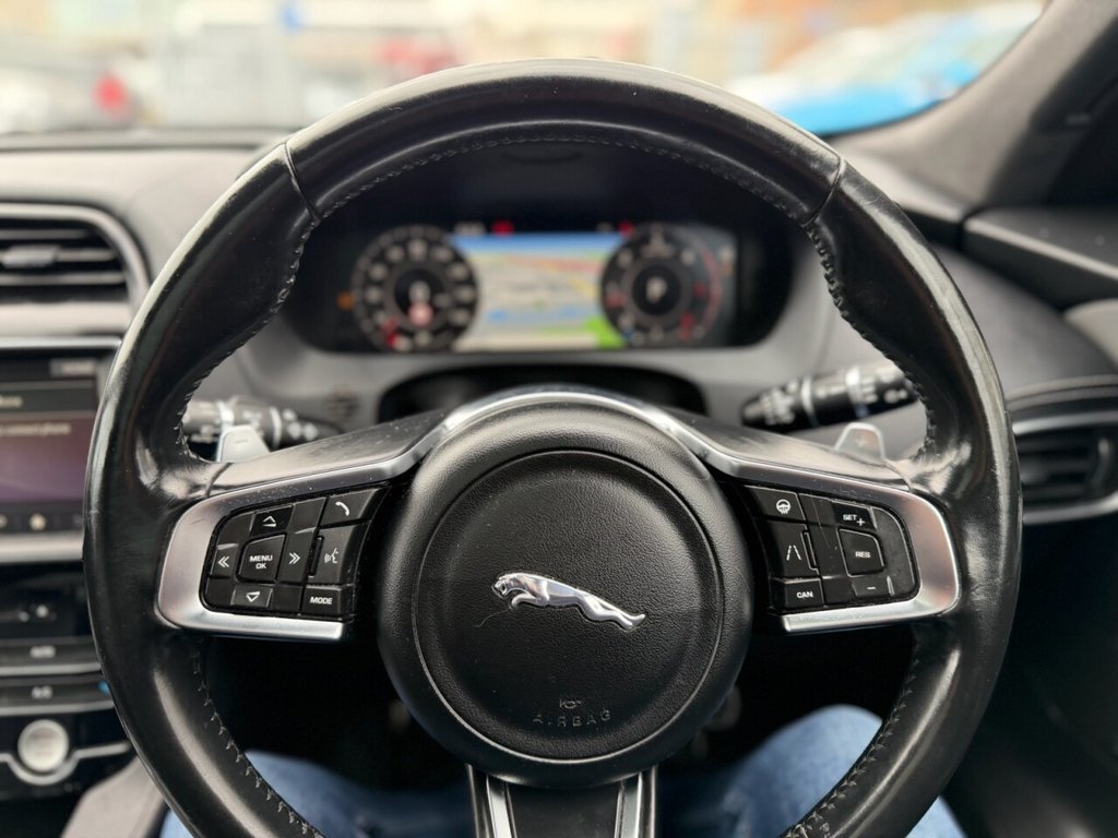 Used Jaguar F-Pace 2019 for sale - 78068355: Photo 19