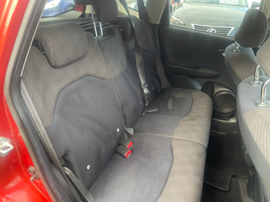 Used Honda Jazz 2015 for sale - 76303781: Photo 10