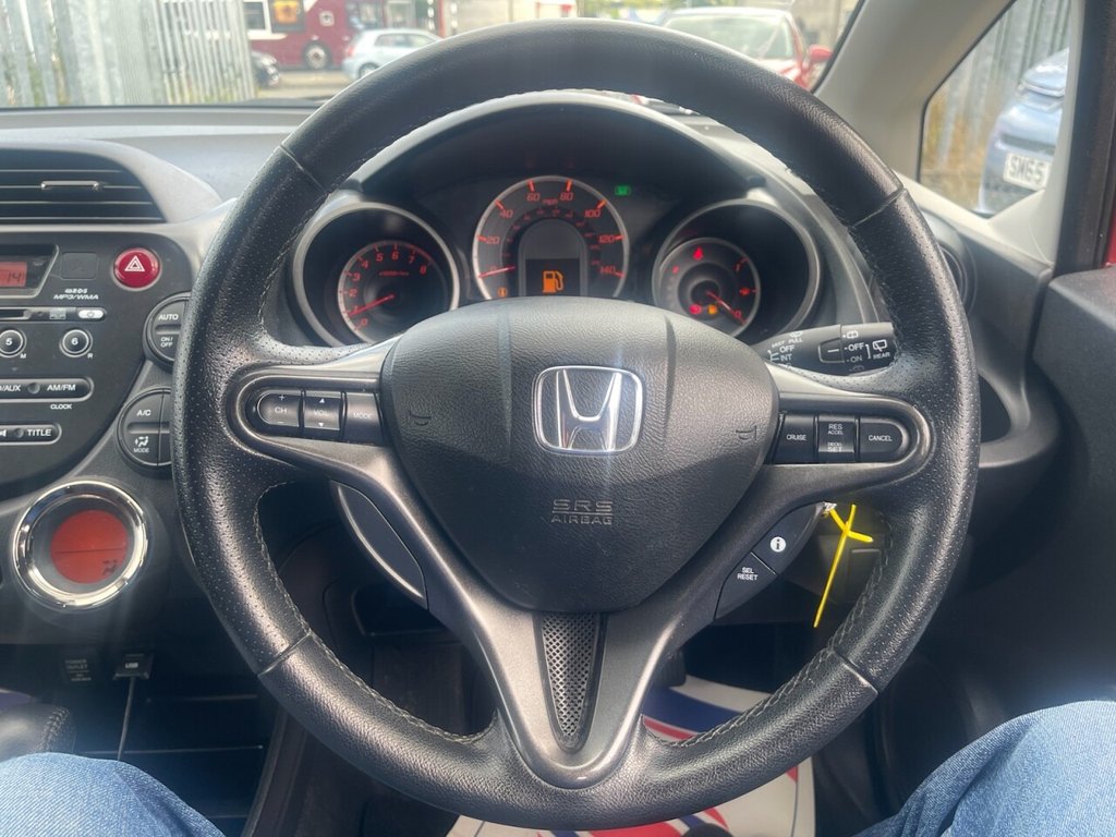 Used Honda Jazz 2015 for sale - 76303781: Photo 14