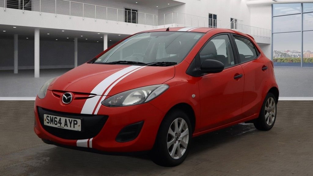 Used Mazda Mazda2 2014 for sale - 77188231: Photo 2