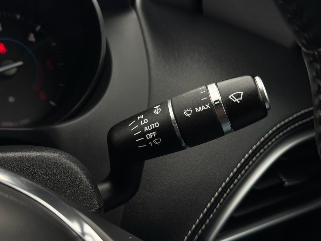 Used Jaguar XE 2017 for sale - 76454112: Photo 15