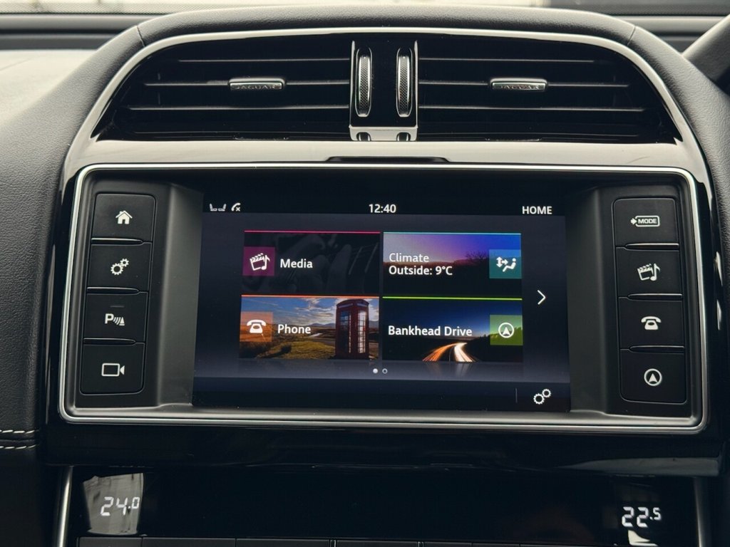 Used Jaguar XE 2017 for sale - 76454112: Photo 22