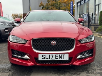 Used Jaguar XE 2017 for sale - 76454112: Photo