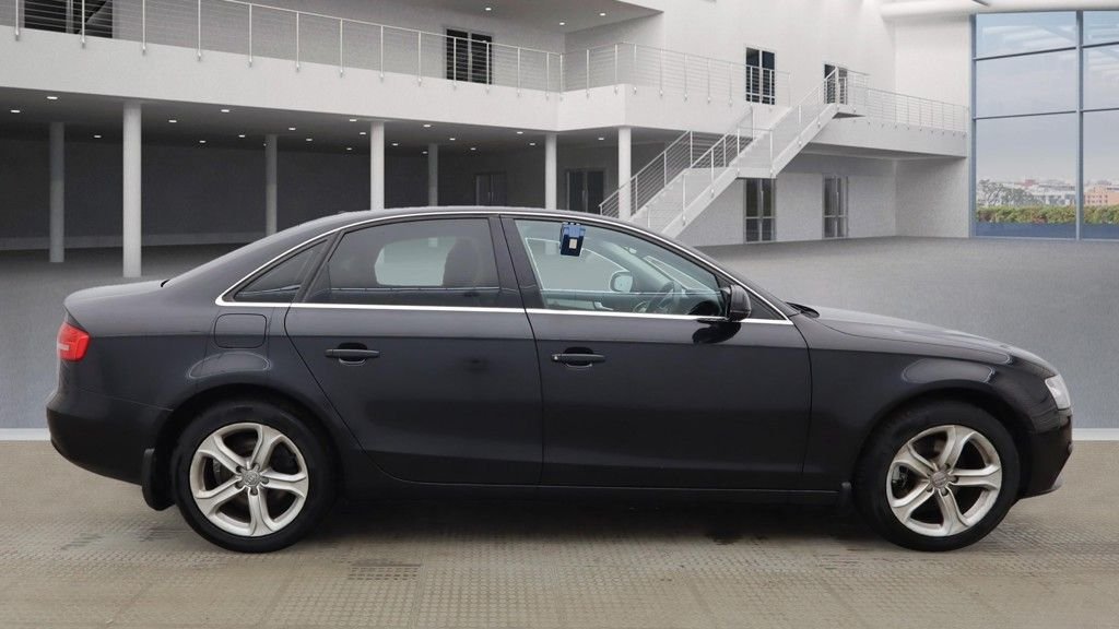 Used Audi A4 2013 for sale - 76923129: Photo 5