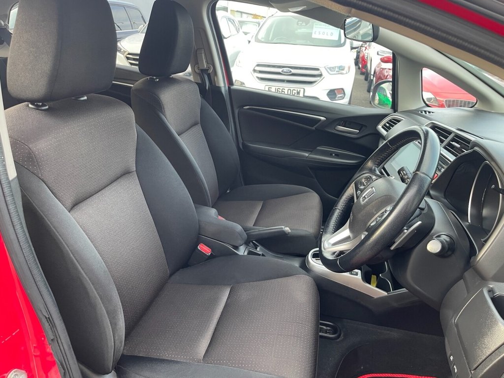 Used Honda Jazz 2017 for sale - 76367488: Photo 10