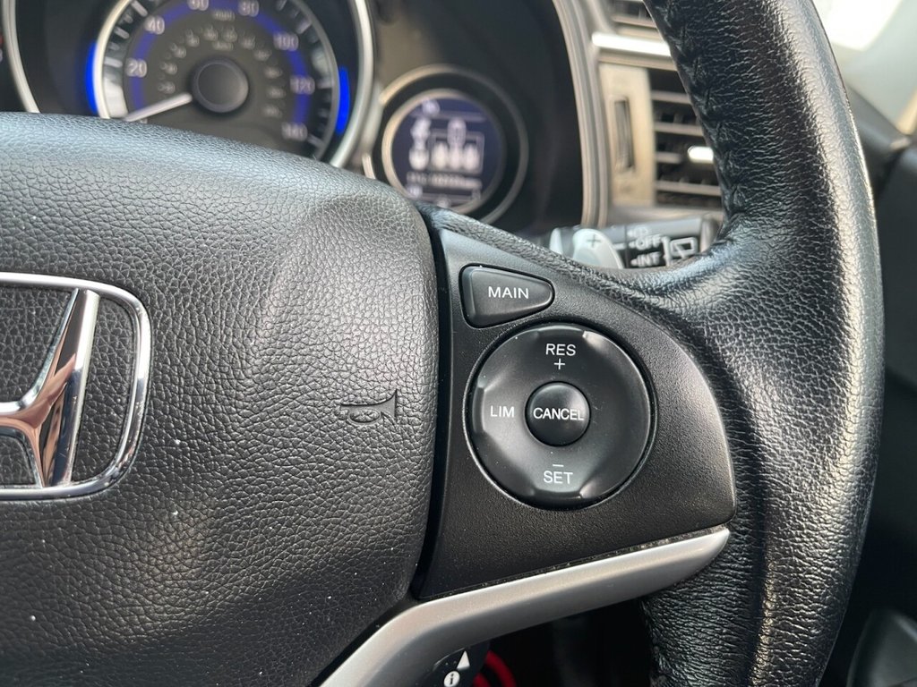 Used Honda Jazz 2017 for sale - 76367488: Photo 16