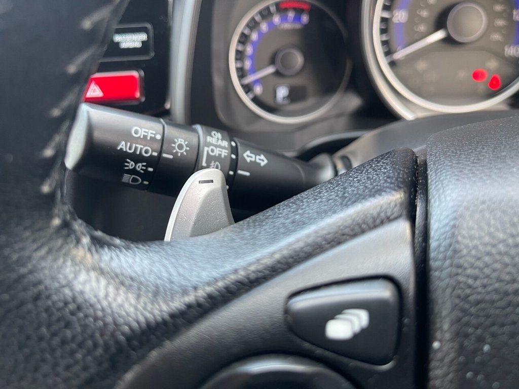 Used Honda Jazz 2017 for sale - 76367488: Photo 17