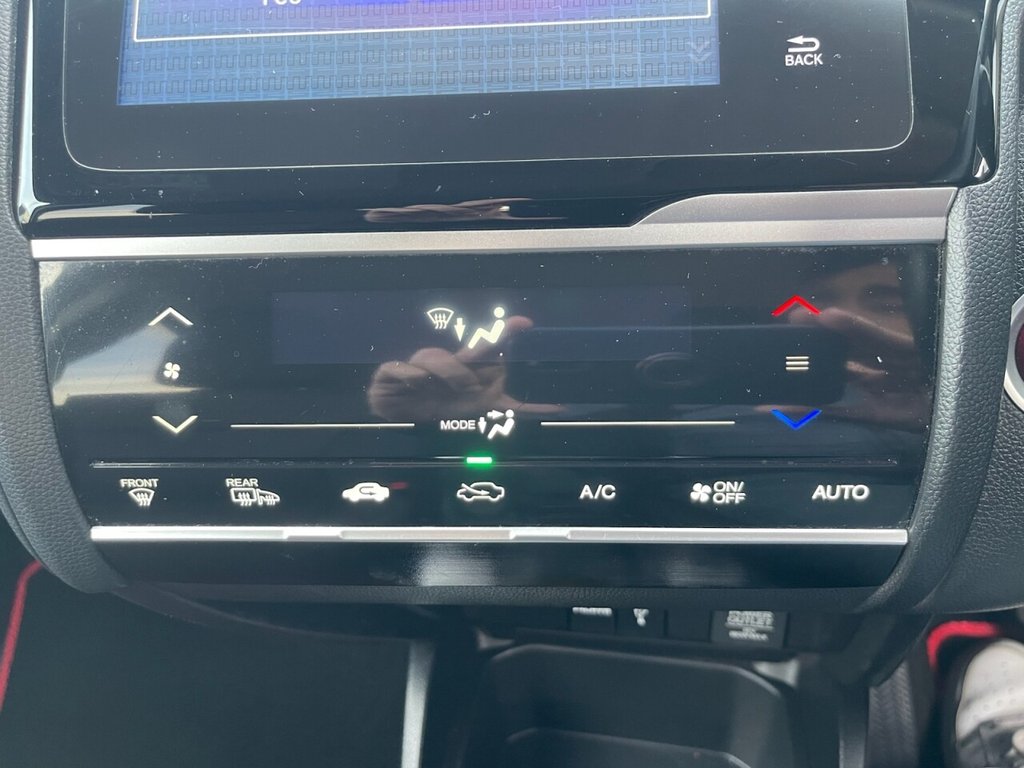 Used Honda Jazz 2017 for sale - 76367488: Photo 24