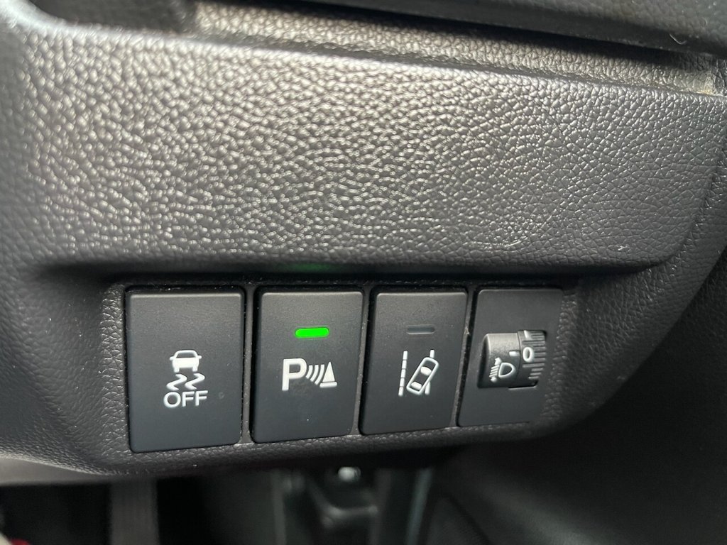 Used Honda Jazz 2017 for sale - 76367488: Photo 28