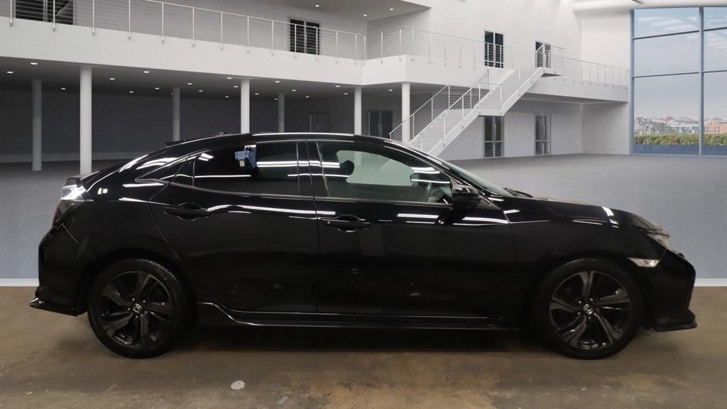 Used Honda Civic 2019 for sale - 77226594: Photo 17