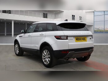 Used Land Rover Range Rover Evoque 2019 for sale - 77708917: Photo