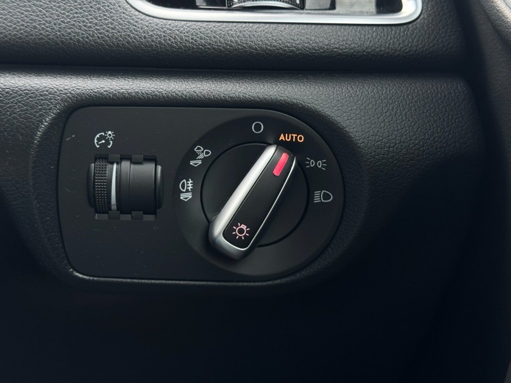 Used Audi Q3 2017 for sale - 77904895: Photo 19