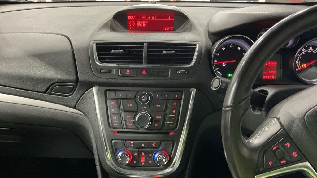 Used Vauxhall Mokka 2015 for sale - 77792061: Photo 17