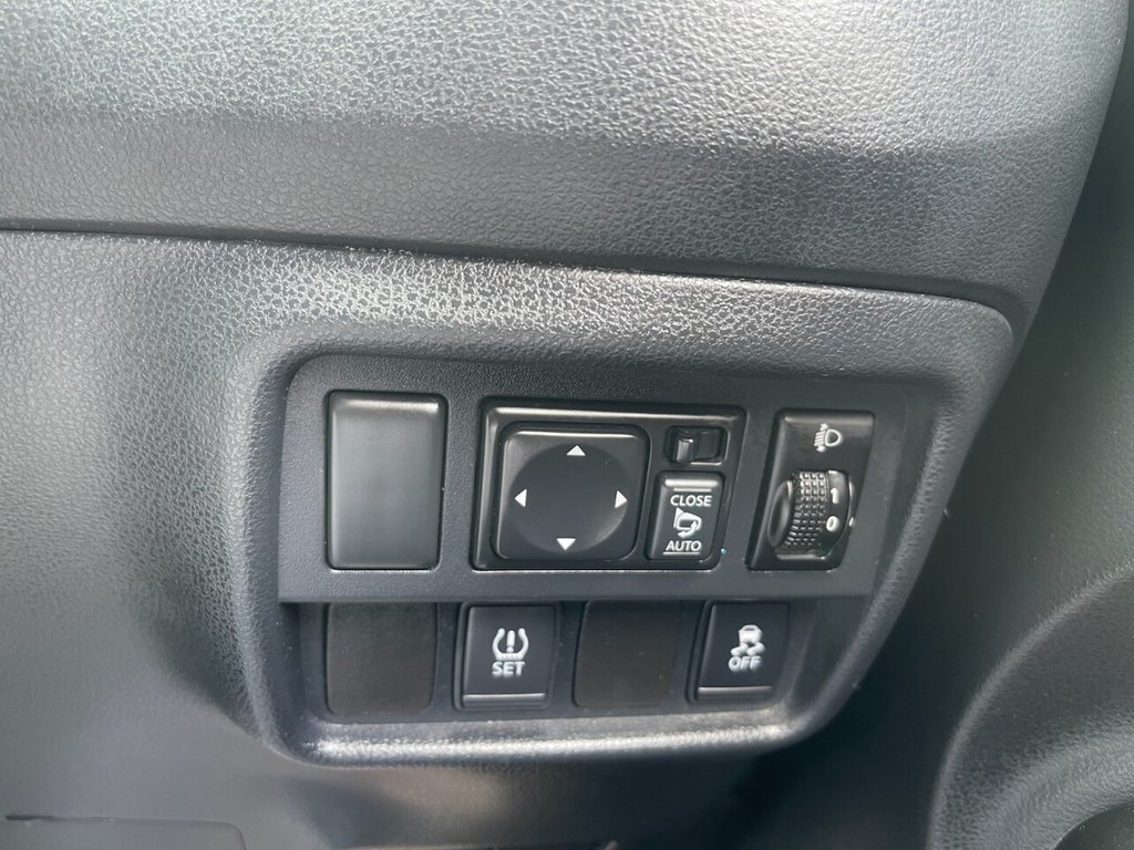 Used Nissan Juke 2018 for sale - 76672531: Photo 24