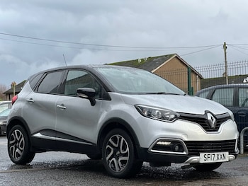 Used Renault Captur 2017 for sale - 77976611: Photo