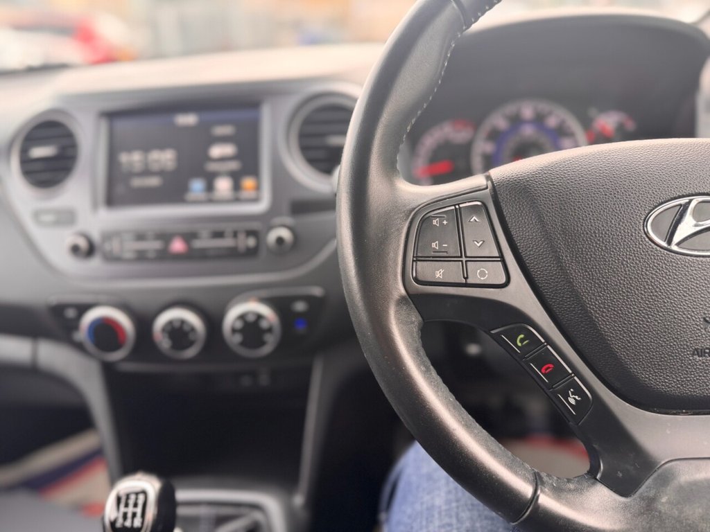 Used Hyundai i10 2018 for sale - 75559388: Photo 16