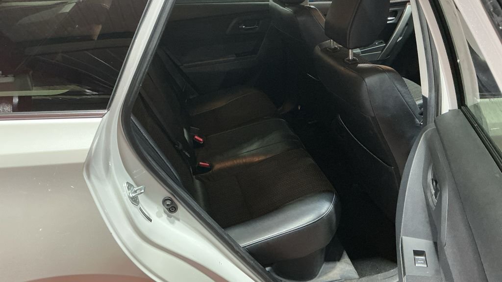 Used Toyota Auris 2013 for sale - 76986181: Photo 14