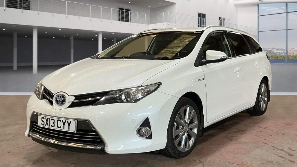 Used Toyota Auris 2013 for sale - 76986181: Photo 8