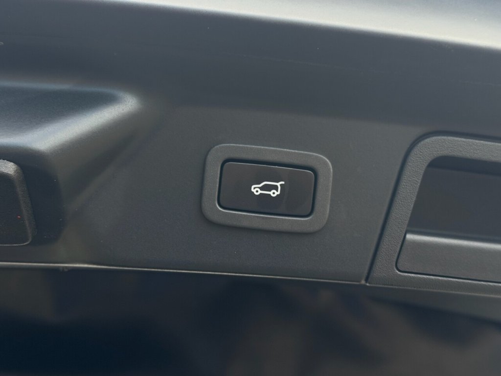 Used Land Rover Range Rover Velar 2019 for sale - 76454023: Photo 15