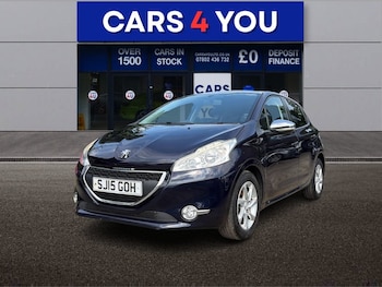 Used Peugeot 208 2015 for sale - 78985728: Photo