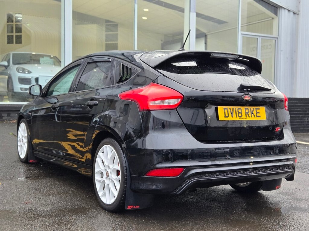 Used Ford Focus 2018 for sale - 76867317: Photo 5