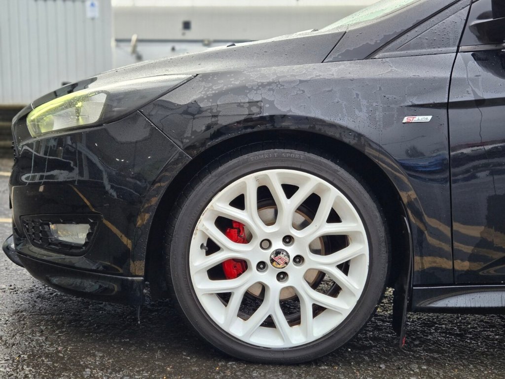 Used Ford Focus 2018 for sale - 76867317: Photo 9