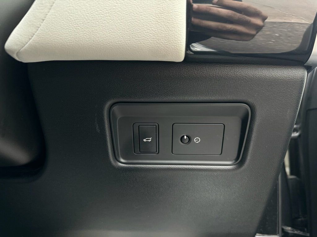 Used Land Rover Range Rover Sport 2016 for sale - 77976681: Photo 25