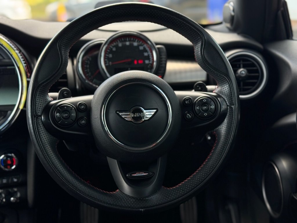 Used MINI Hatch 2015 for sale - 76291254: Photo 15