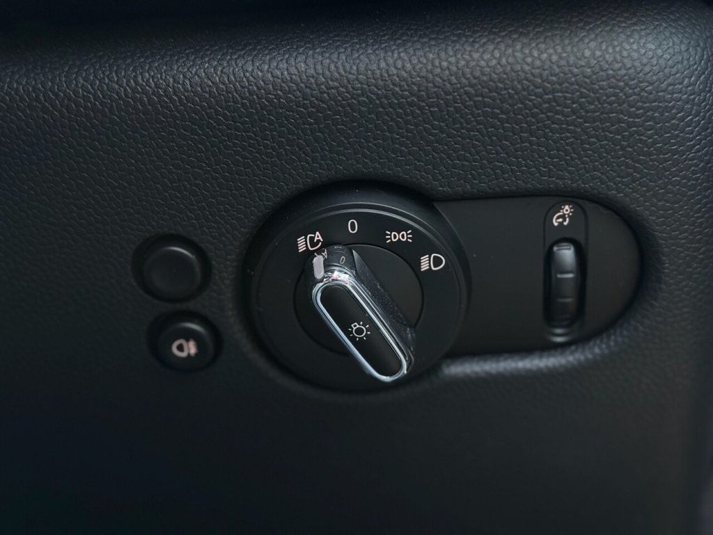 Used MINI Hatch 2015 for sale - 76291254: Photo 20