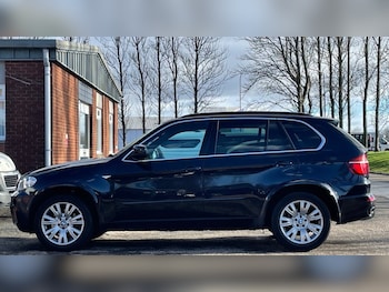 Used BMW X5 2010 for sale - 76570002: Photo
