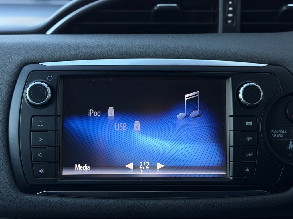 Used Toyota Yaris 2015 for sale - 77121470: Photo 24