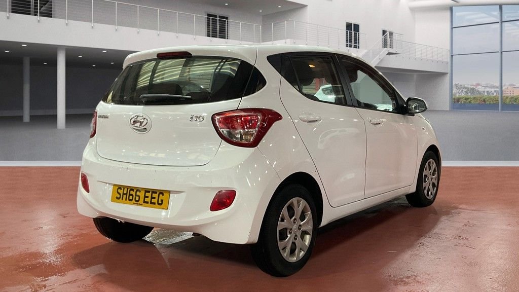 Used Hyundai i10 2016 for sale - 77368881: Photo 3