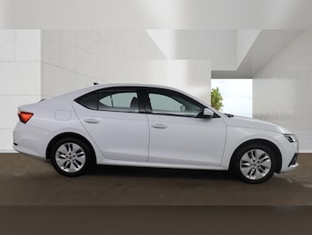 Used Skoda Octavia 2023 for sale - 79046469: Photo
