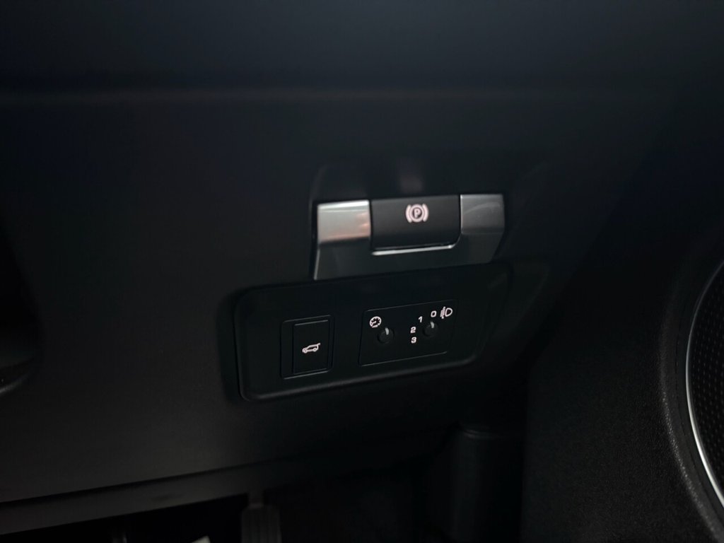 Used Land Rover Discovery Sport 2020 for sale - 77557850: Photo 26