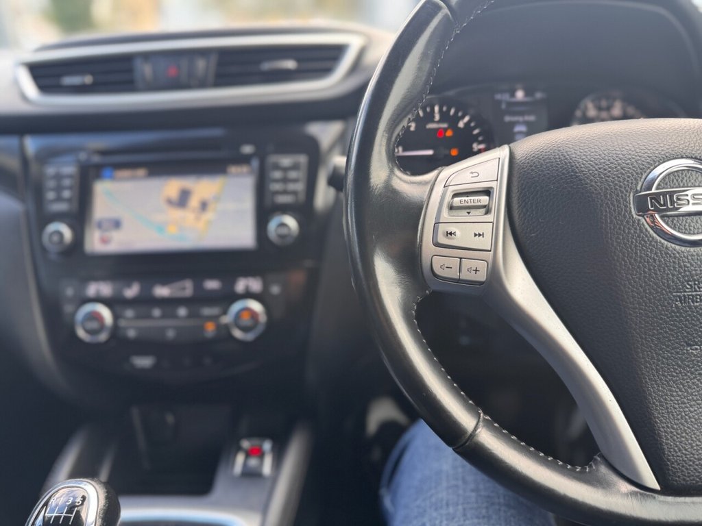 Used Nissan Qashqai 2015 for sale - 76345298: Photo 18