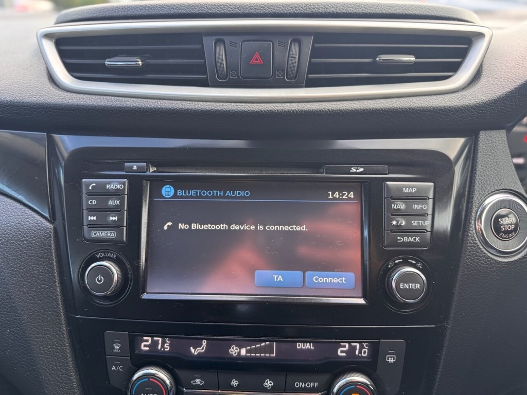 Used Nissan Qashqai 2015 for sale - 76345298: Photo 24