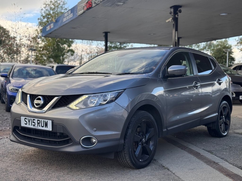 Used Nissan Qashqai 2015 for sale - 76345298: Photo 3