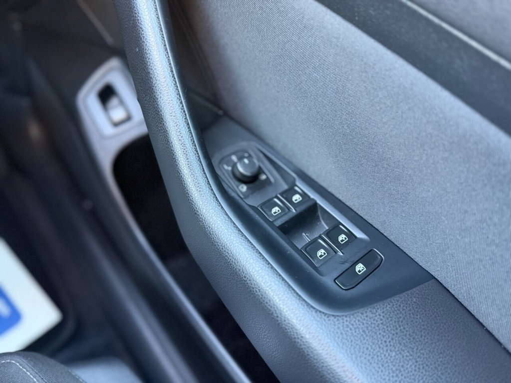 Used Volkswagen Passat 2015 for sale - 76445885: Photo 25