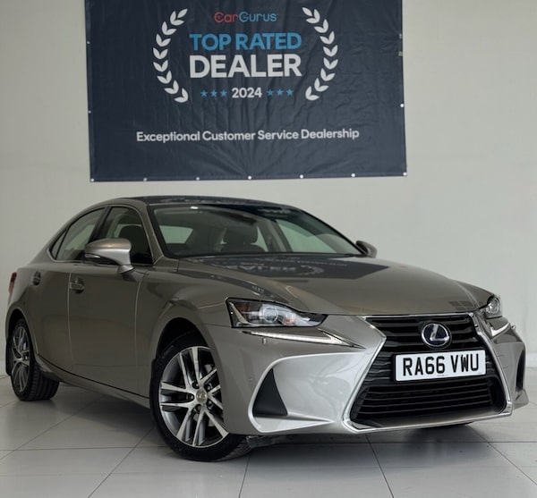Used Lexus IS 2017 for sale - 76039893: Photo 1