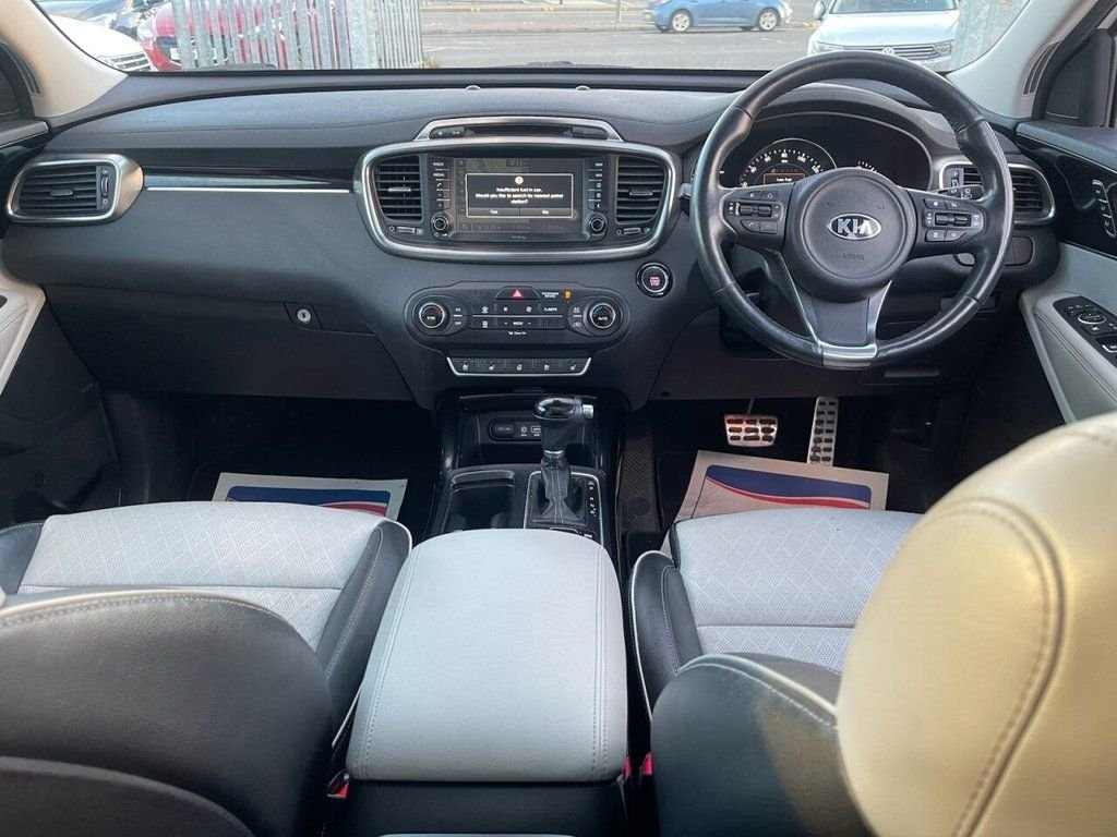 Used Kia Sorento 2017 for sale - 77779840: Photo 11