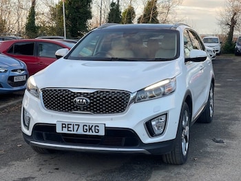 Used Kia Sorento 2017 for sale - 77779840: Photo