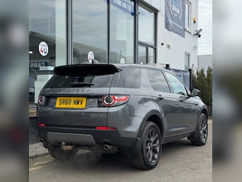 Used Land Rover Discovery Sport 2019 for sale - 78612227: Photo