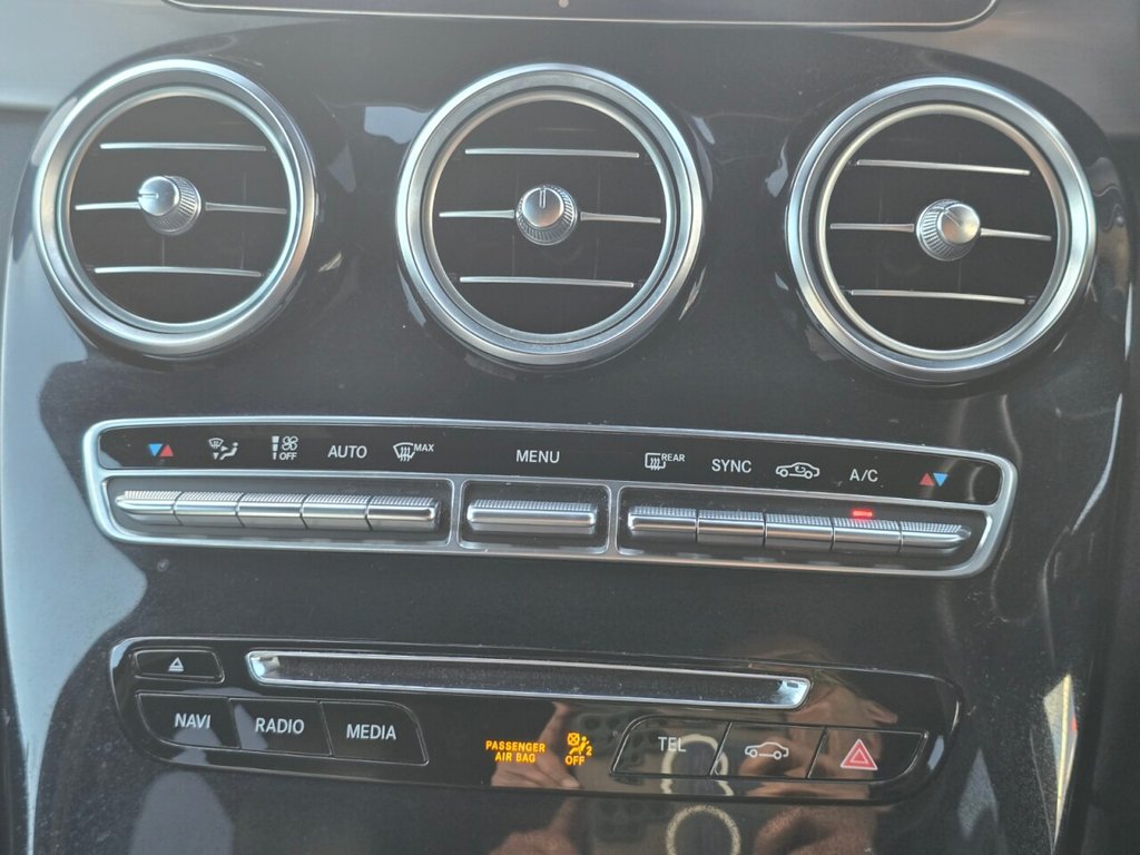 Used Mercedes-Benz GLC 2018 for sale - 77990629: Photo 20