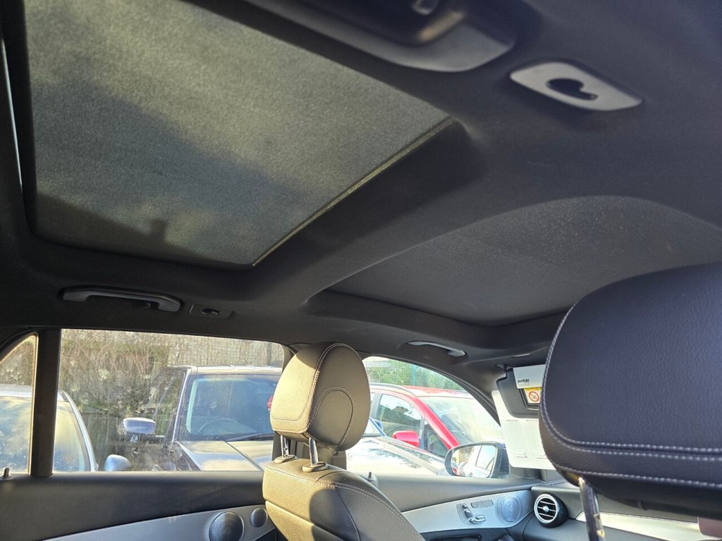 Used Mercedes-Benz GLC 2018 for sale - 77990629: Photo 32