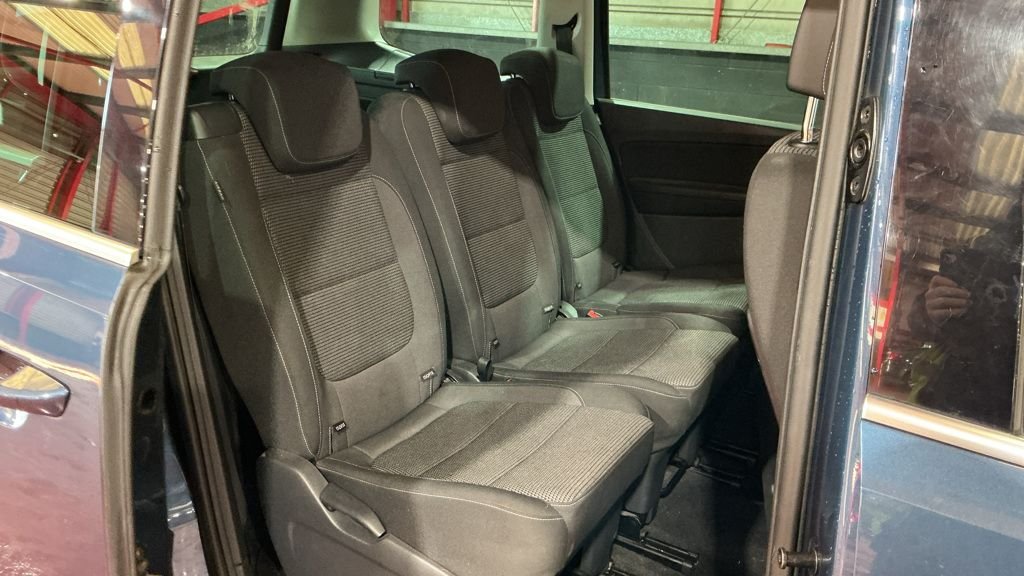 Used Volkswagen Sharan 2017 for sale - 77719543: Photo 8