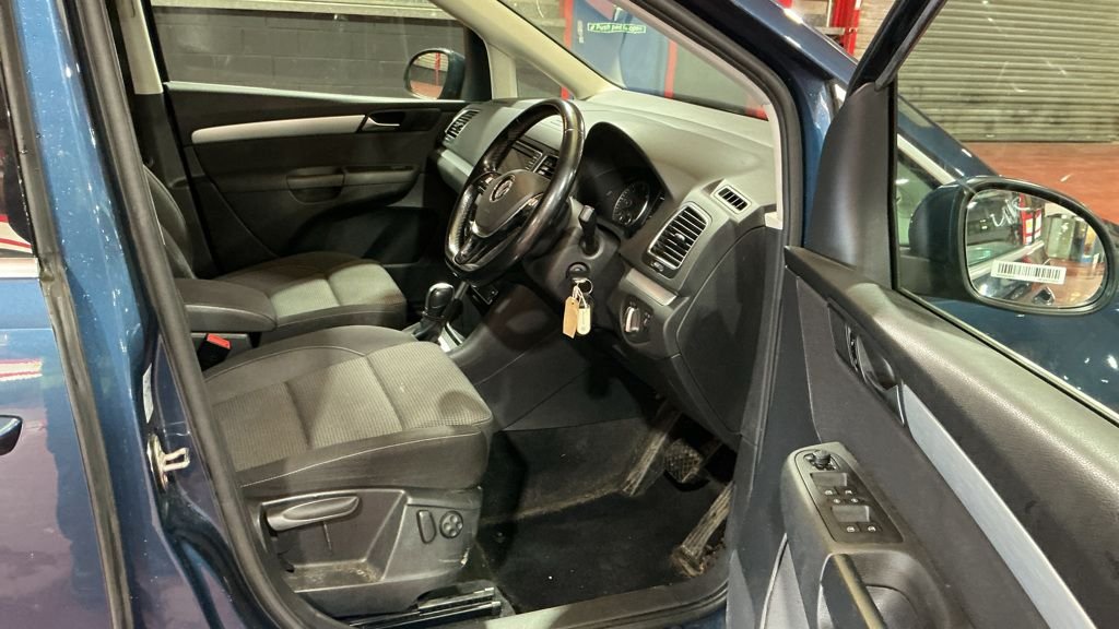 Used Volkswagen Sharan 2017 for sale - 77719543: Photo 9